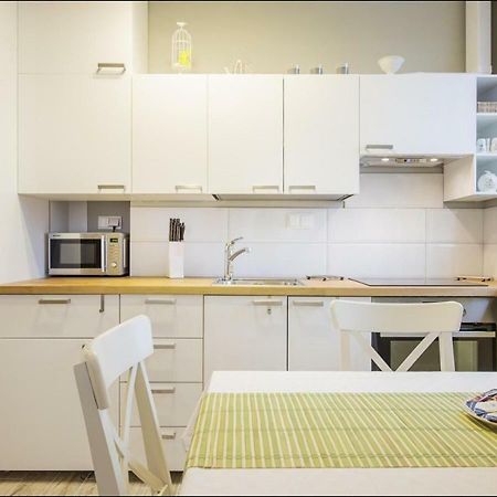 P&O Serviced Apartments Wilenska Station Warsaw Exterior photo